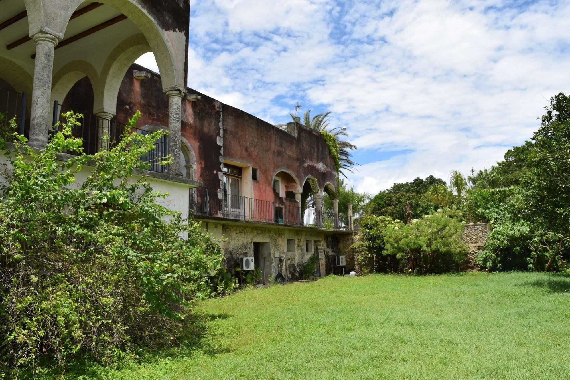 Hacienda Tepich Hotel Exterior photo