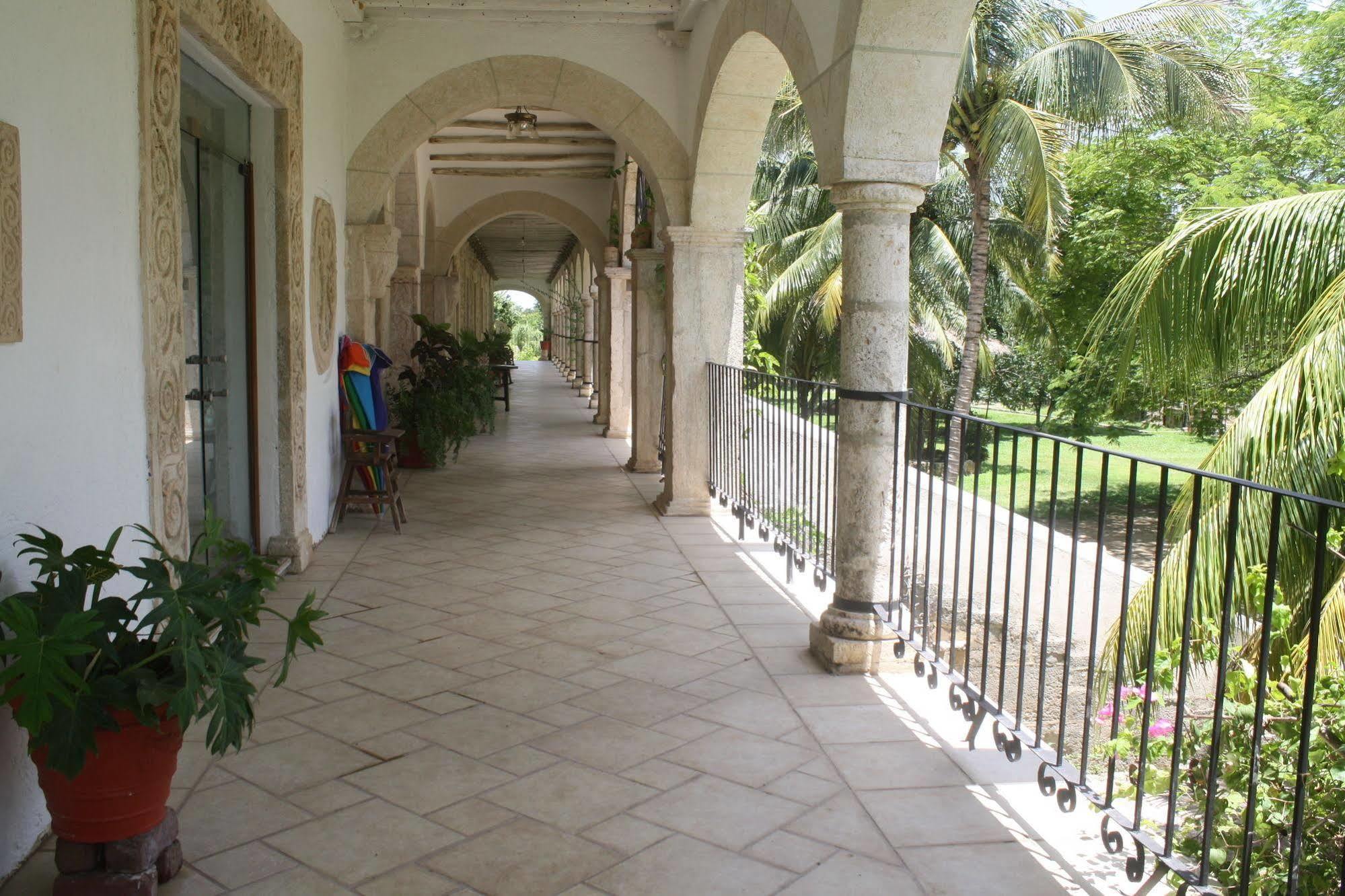 Hacienda Tepich Hotel Exterior photo